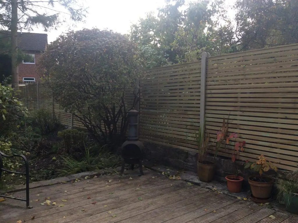 Garden Fence Panel Replacement